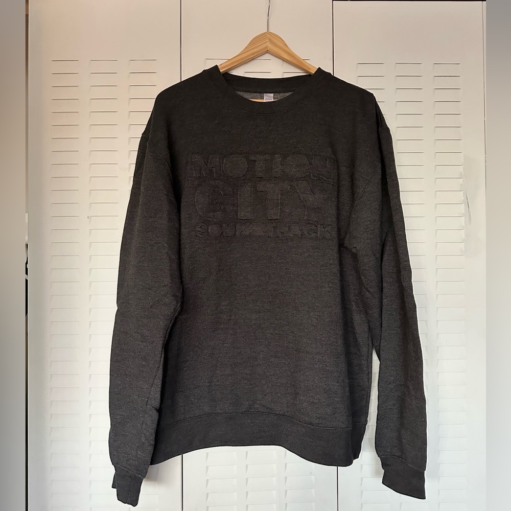Motion City Soundtrack Gray Crewneck Sweater (L)